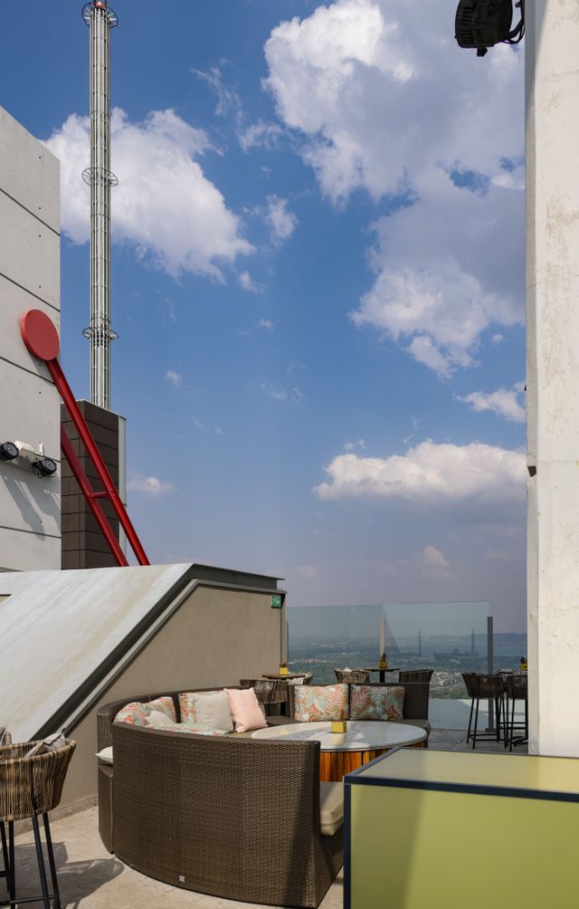 Rooftop Lounge