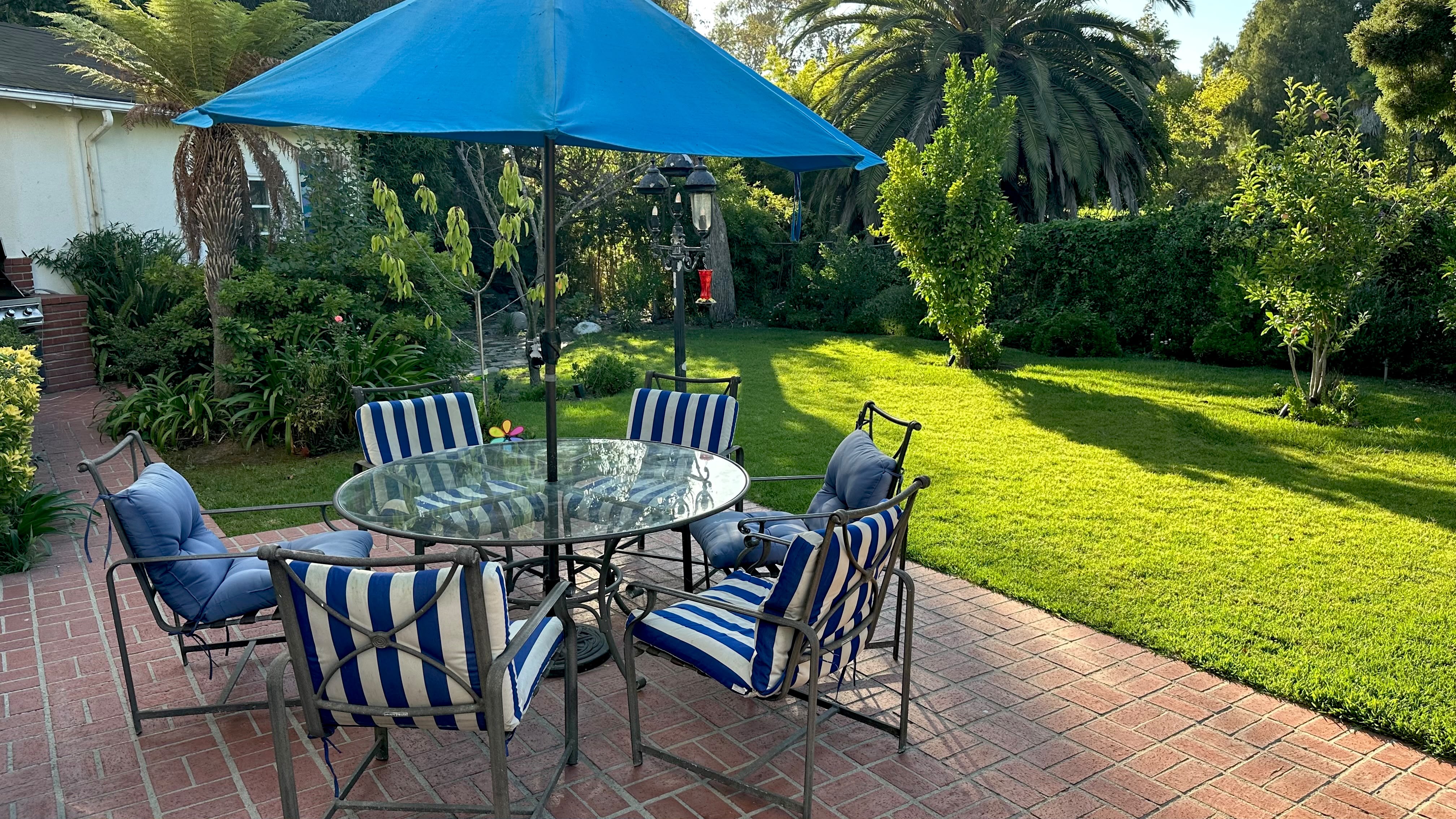 Upscale Private Pool & Outdoor Entertaining Oasis