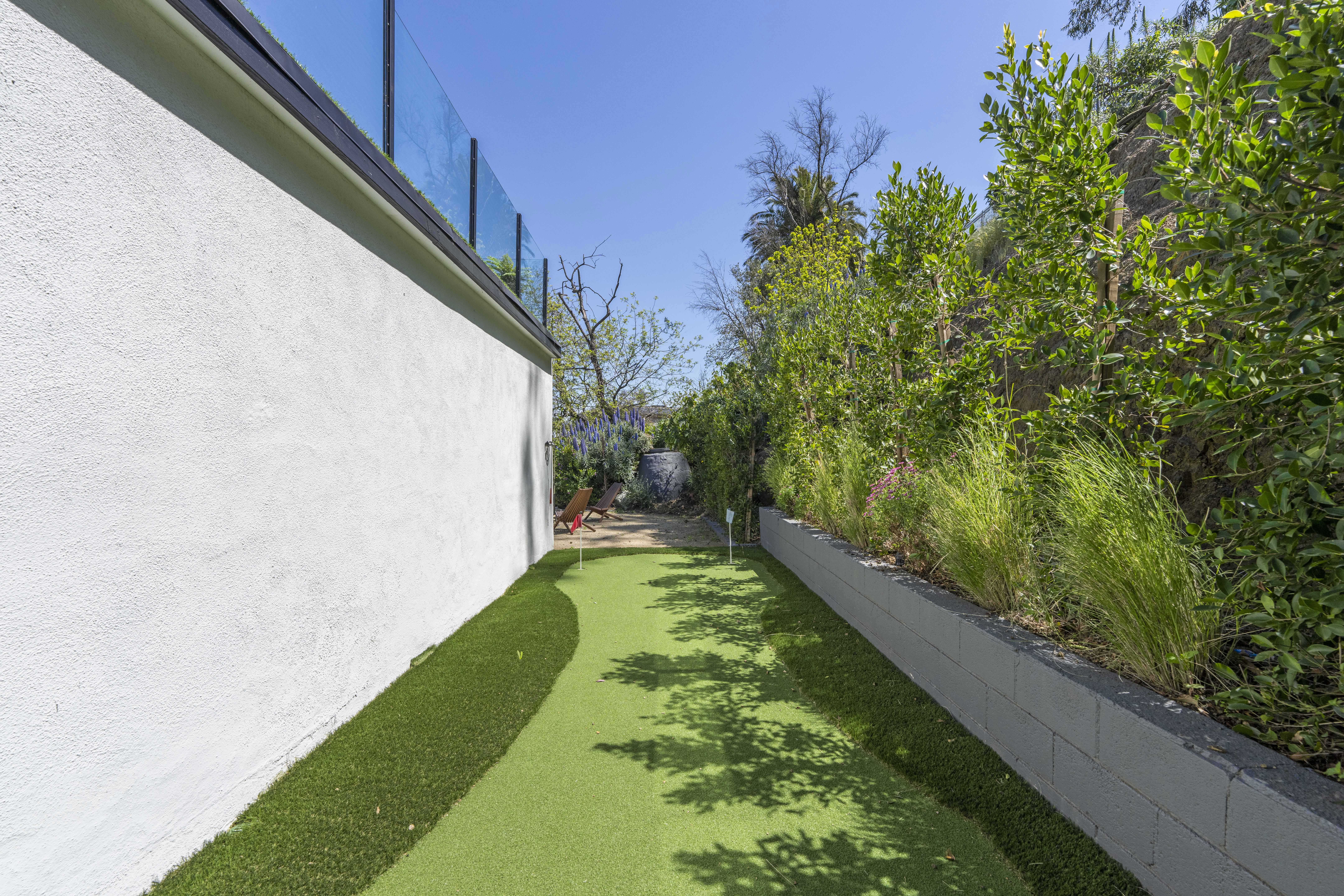 Luxury Estate w/ Hollywood Sign Views & Rooftop