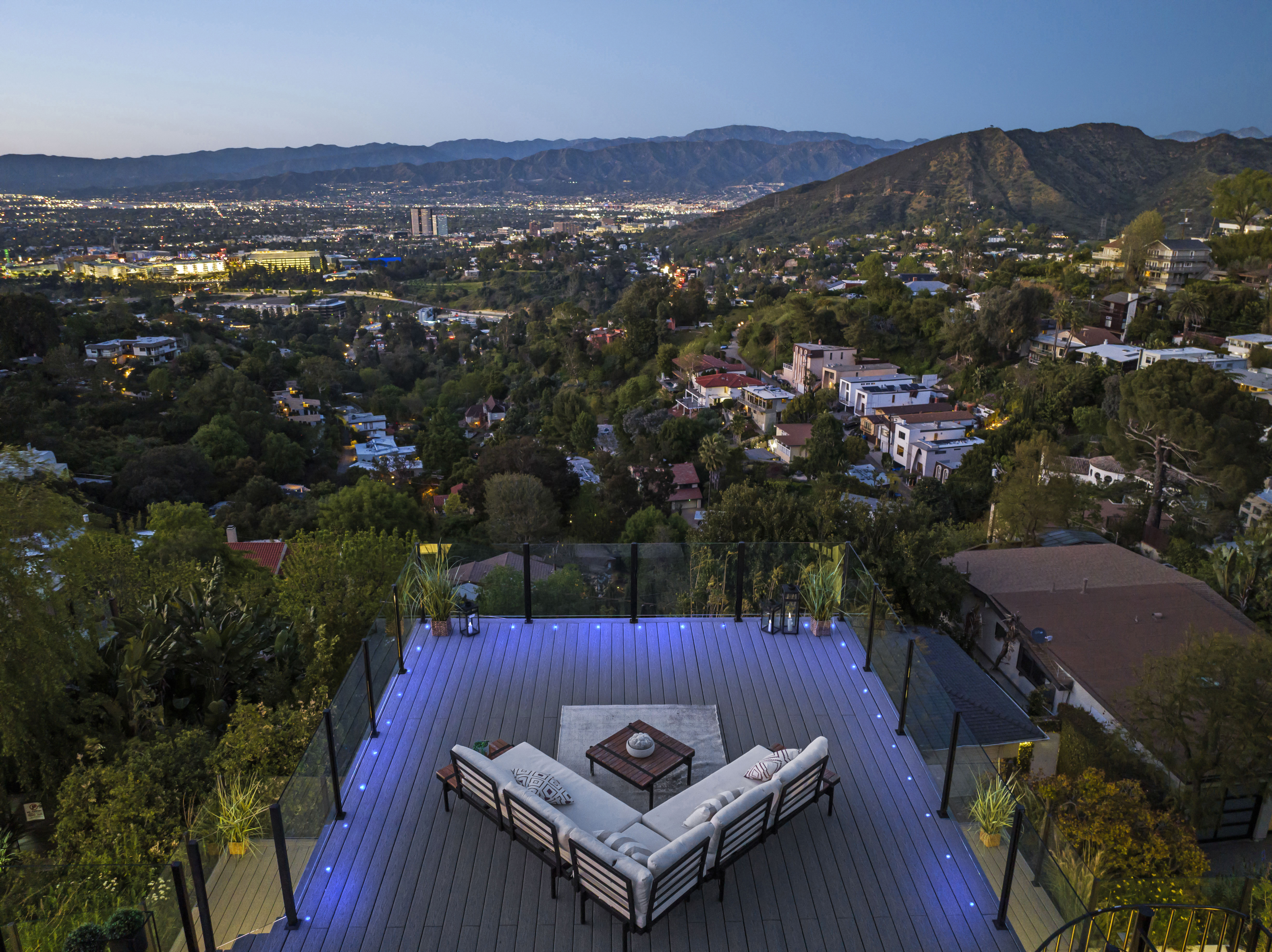 Luxury Estate w/ Hollywood Sign Views & Rooftop