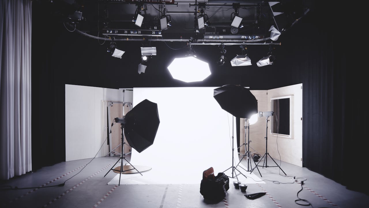 Urban Loft Studio for Creative Shoots