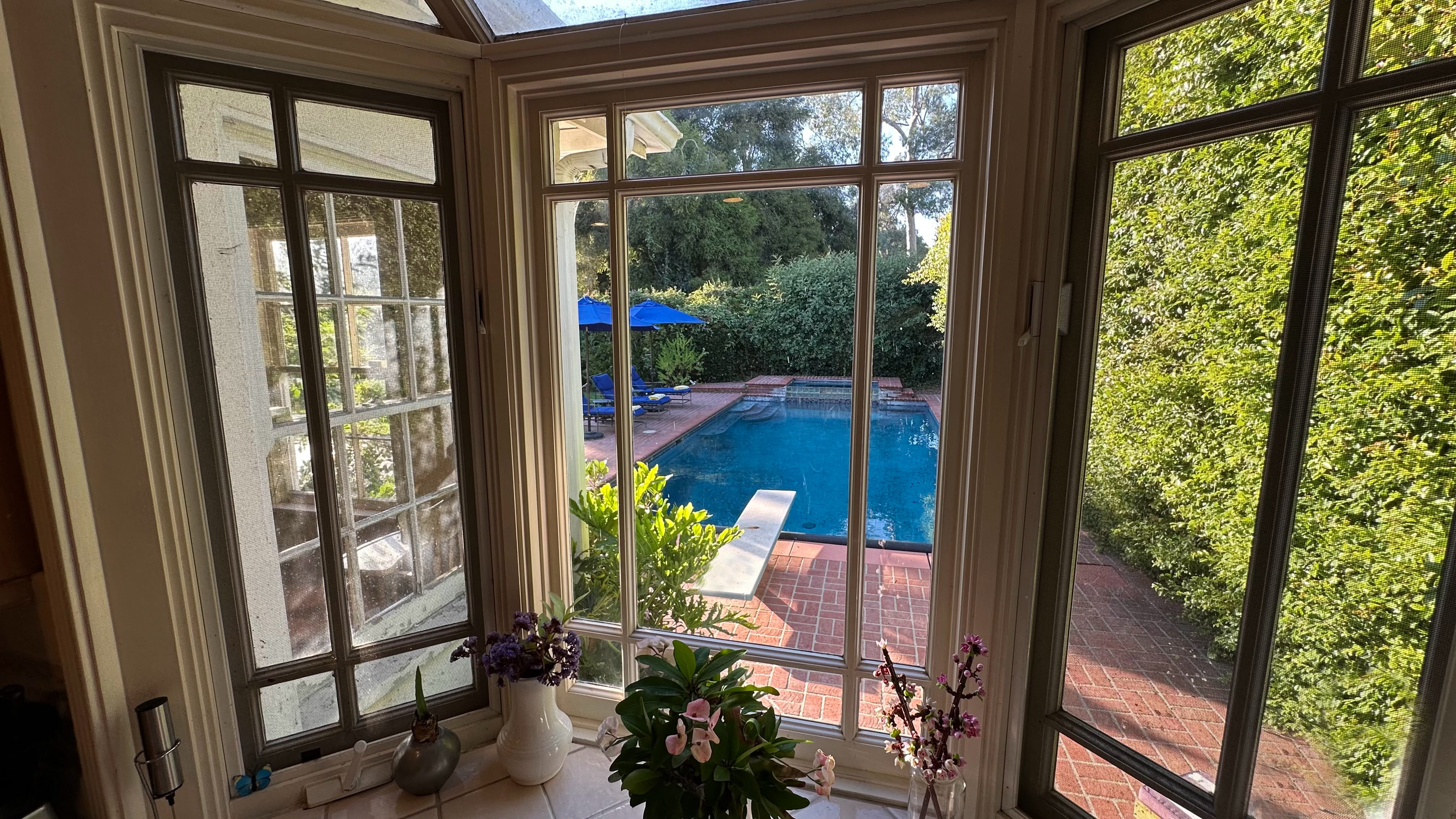 Upscale Private Pool & Outdoor Entertaining Oasis