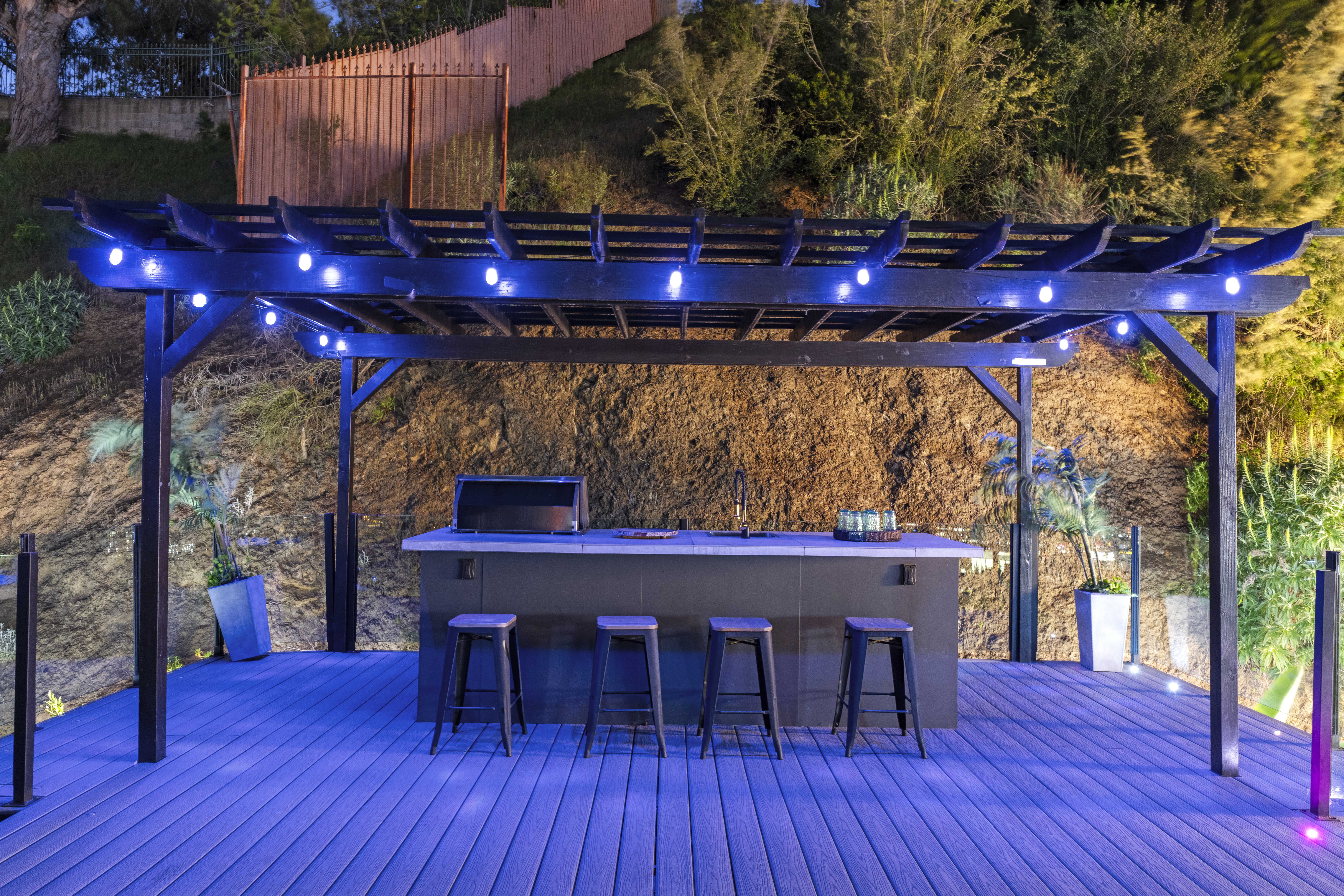 Luxury Estate w/ Hollywood Sign Views & Rooftop
