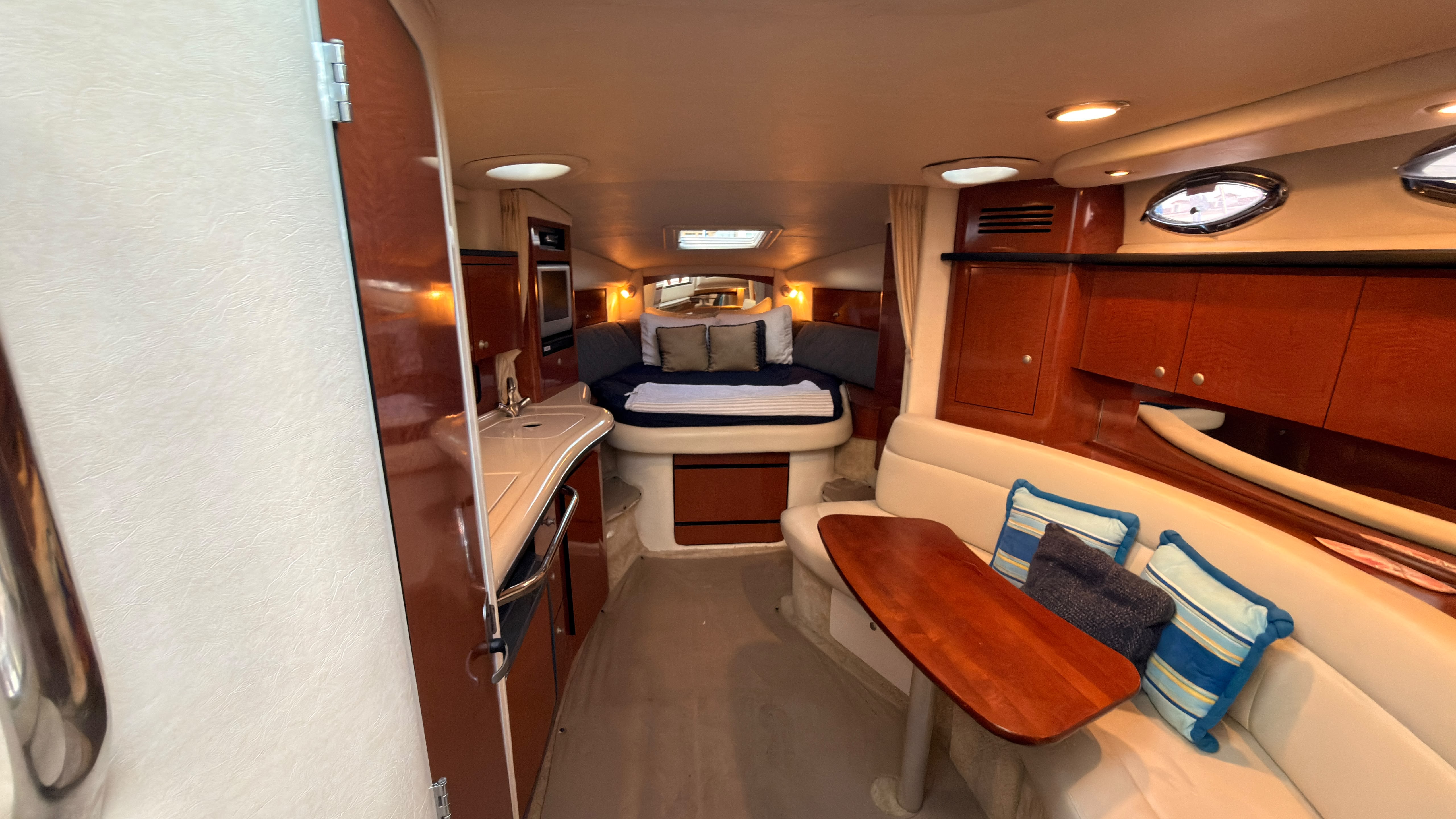Exclusive Private Yacht | Cruise in Style