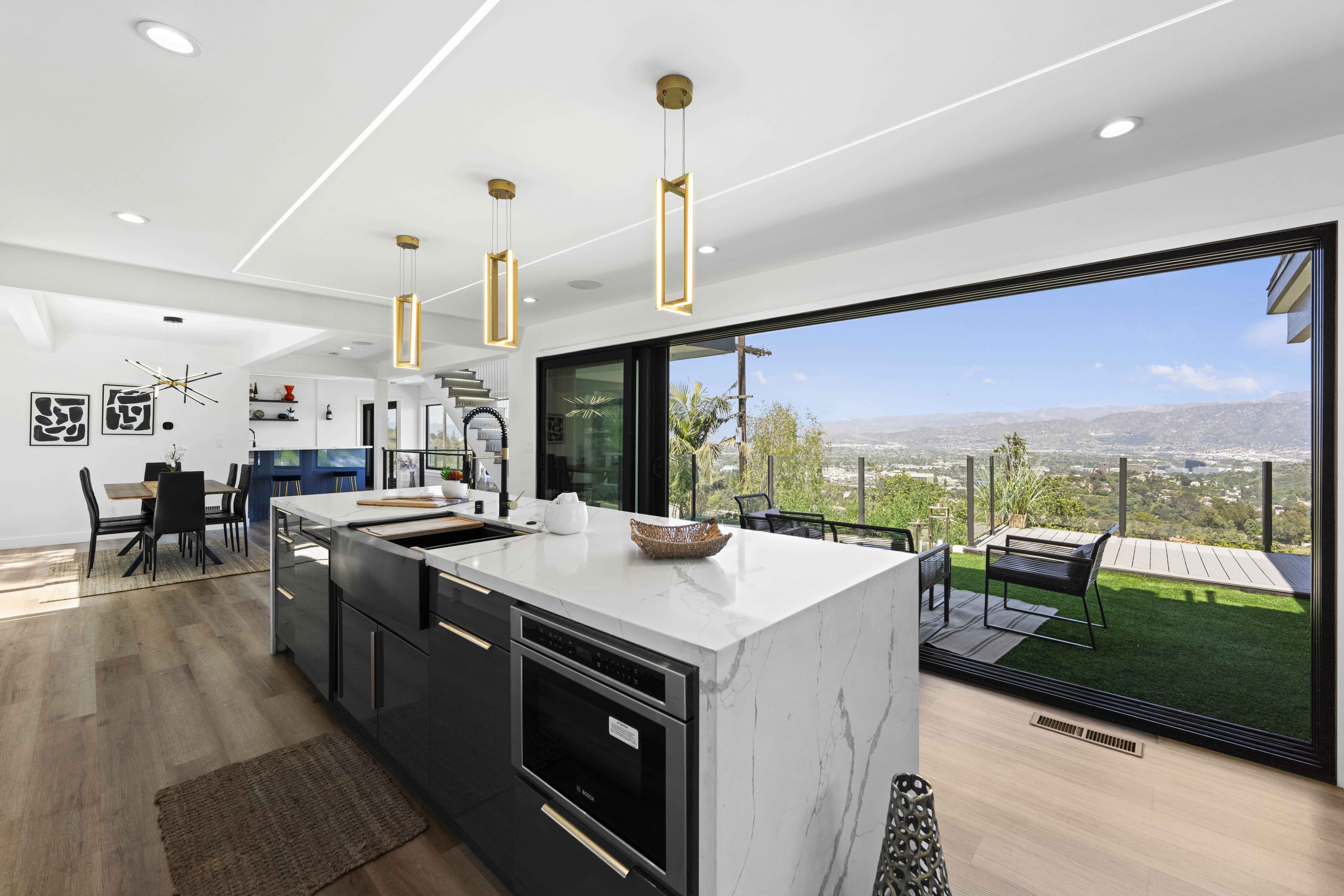 Luxury Estate w/ Hollywood Sign Views & Rooftop