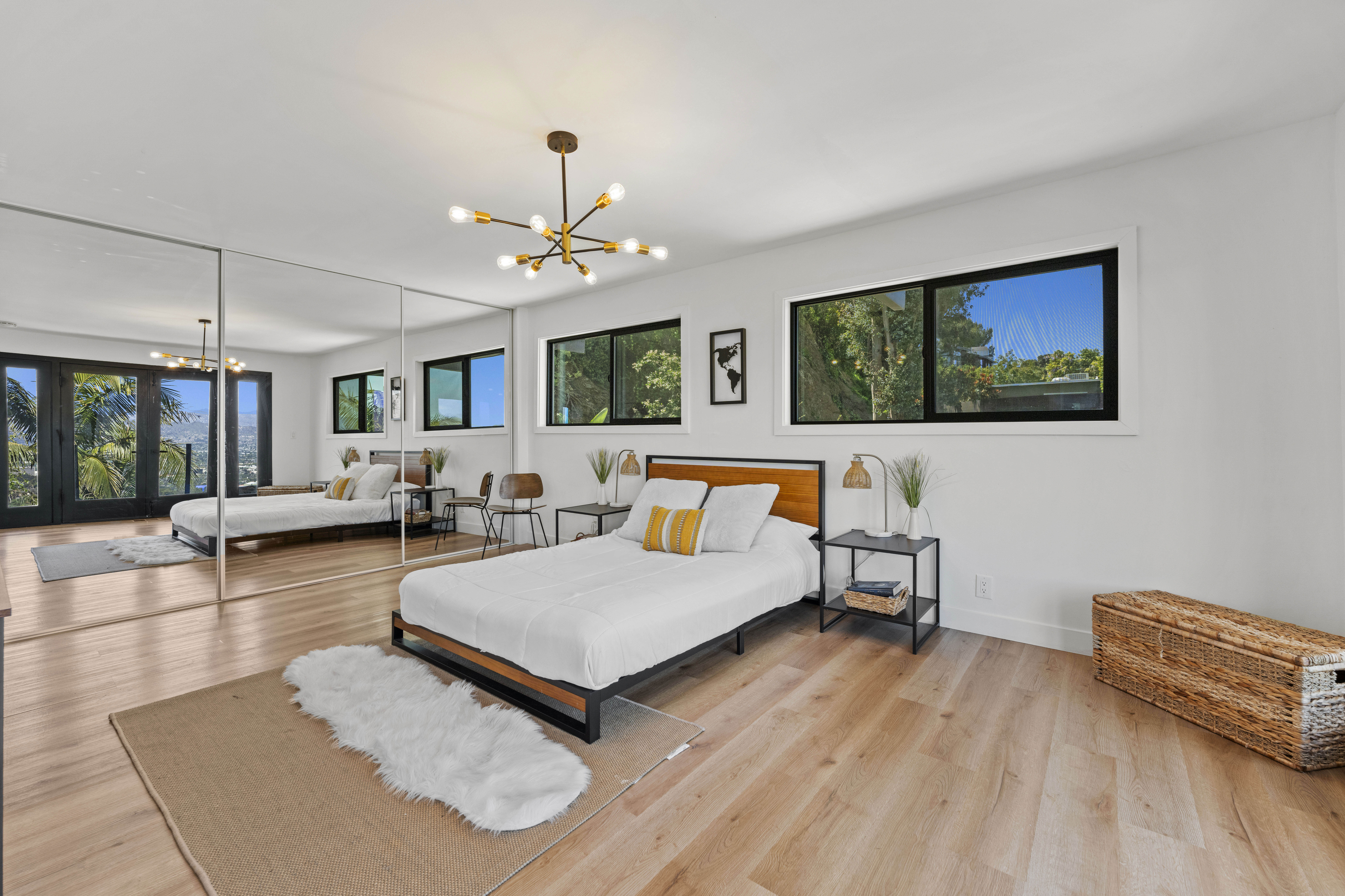 Luxury Estate w/ Hollywood Sign Views & Rooftop