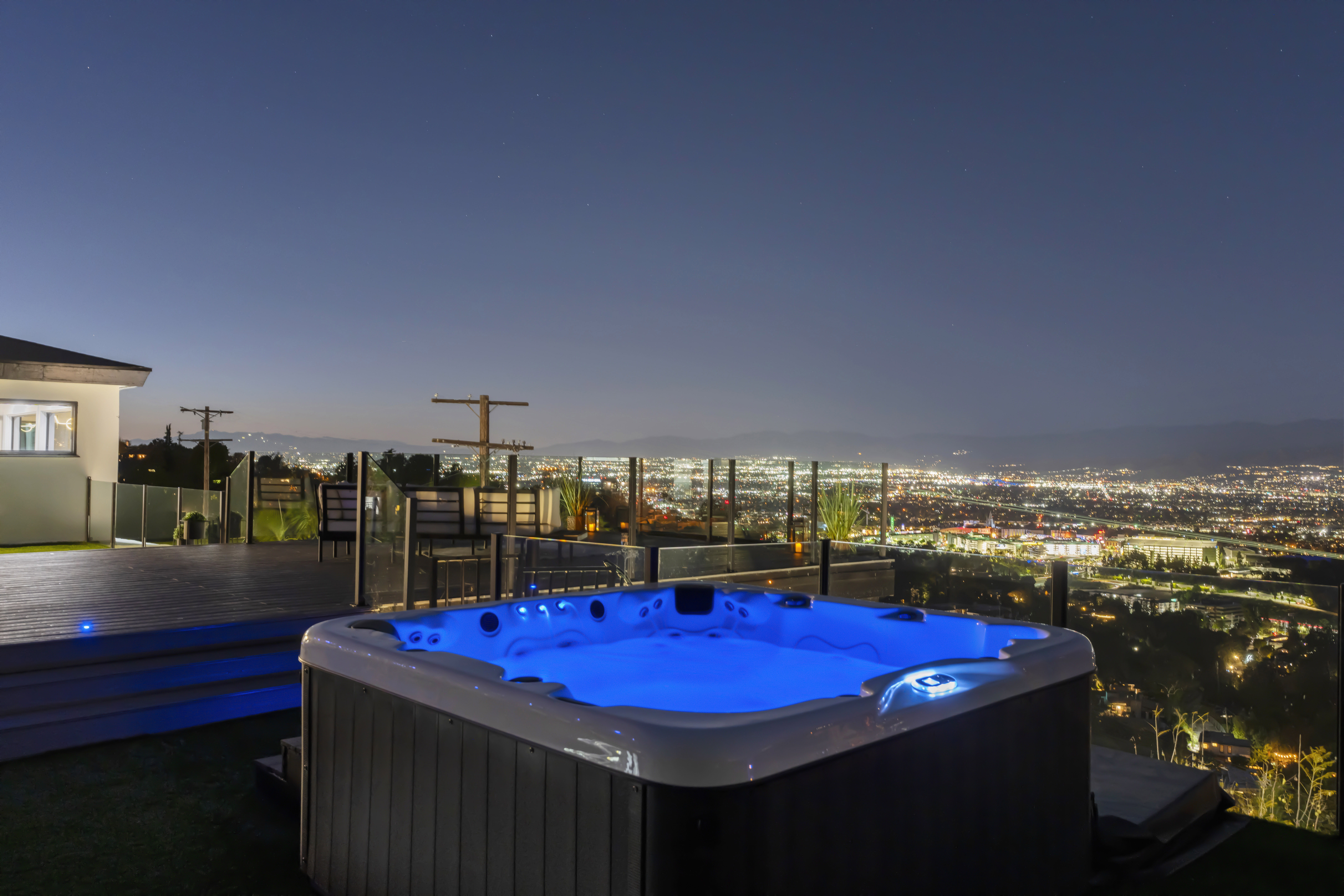 Luxury Estate w/ Hollywood Sign Views & Rooftop