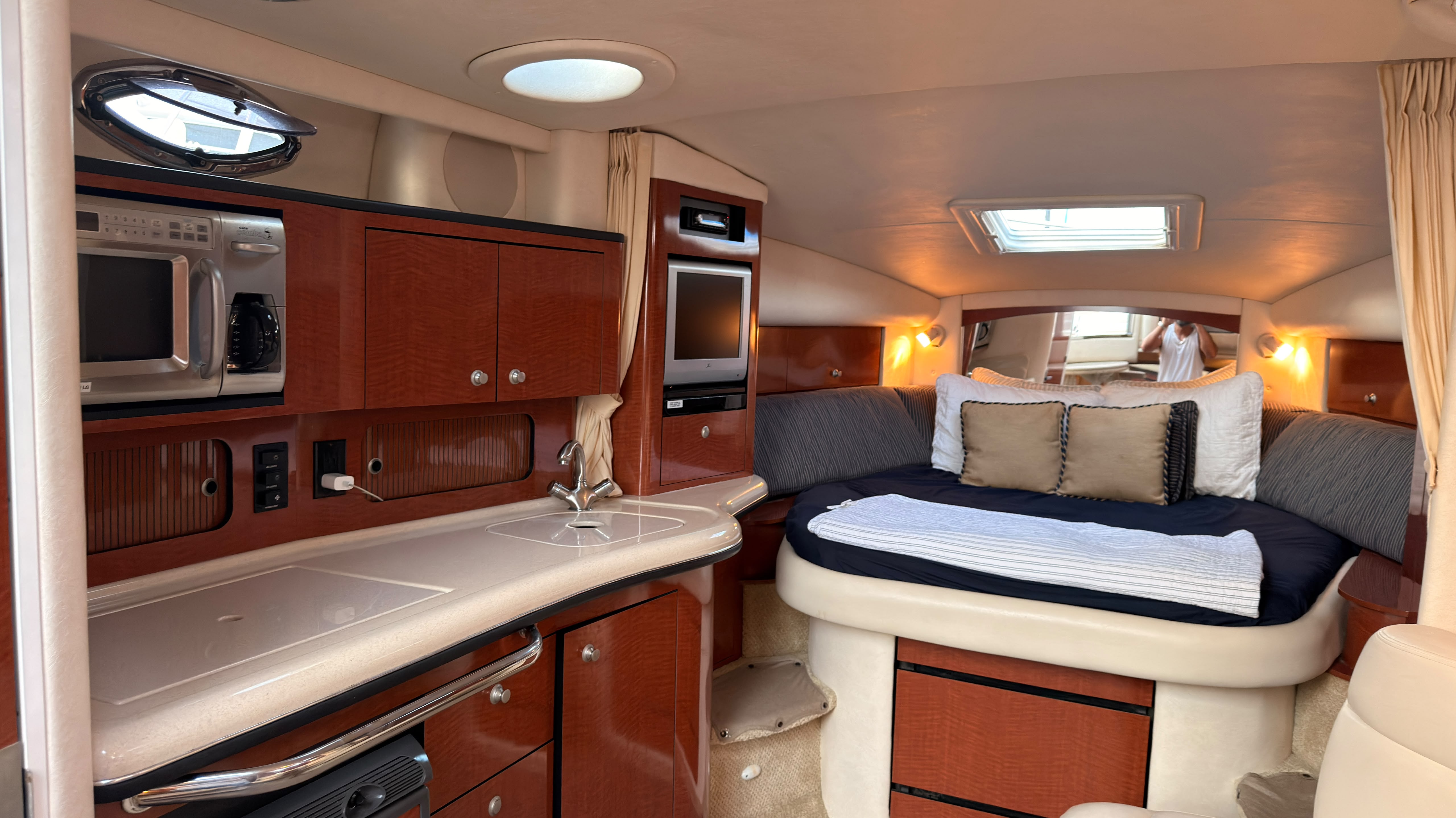 Exclusive Private Yacht | Cruise in Style