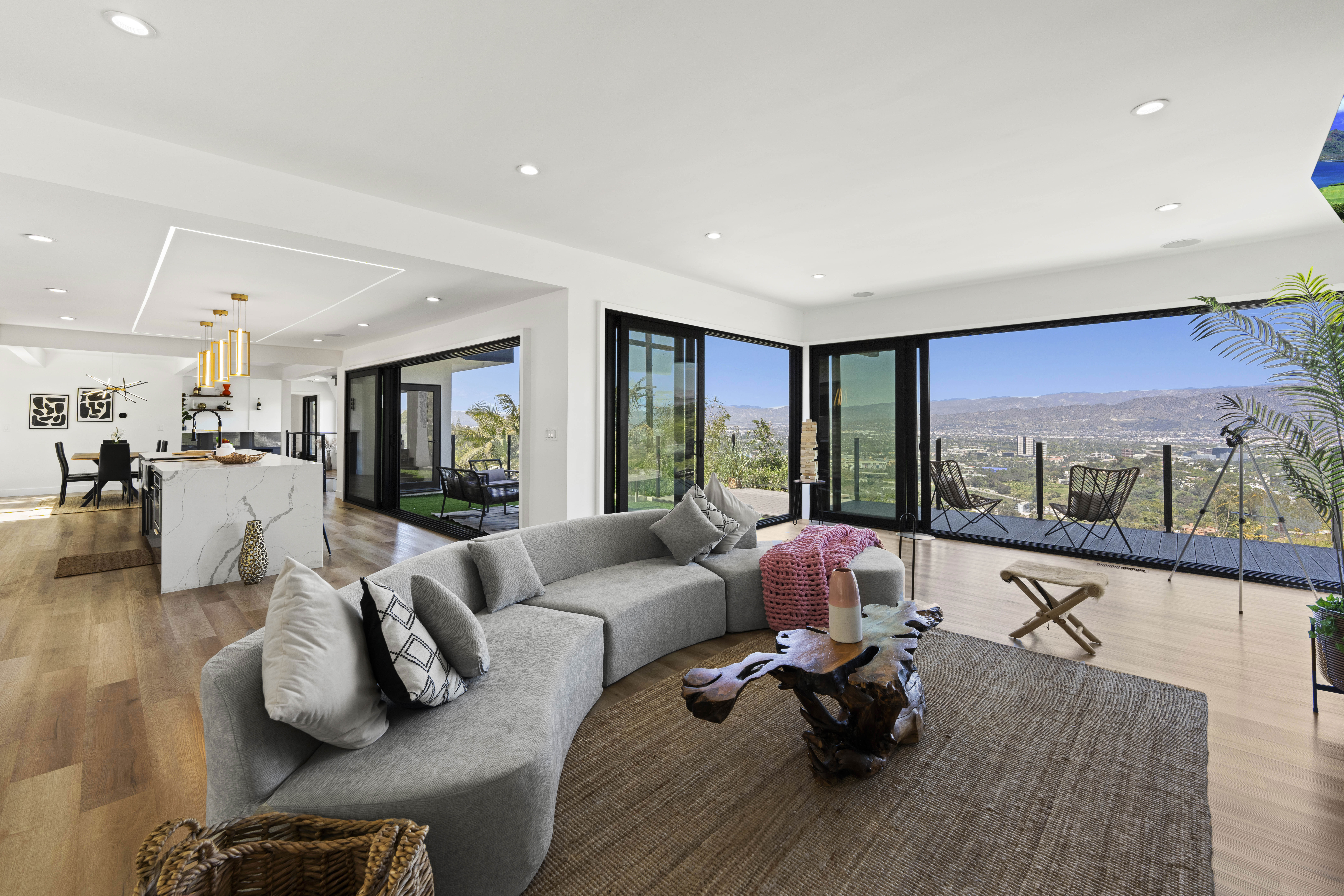 Luxury Estate w/ Hollywood Sign Views & Rooftop